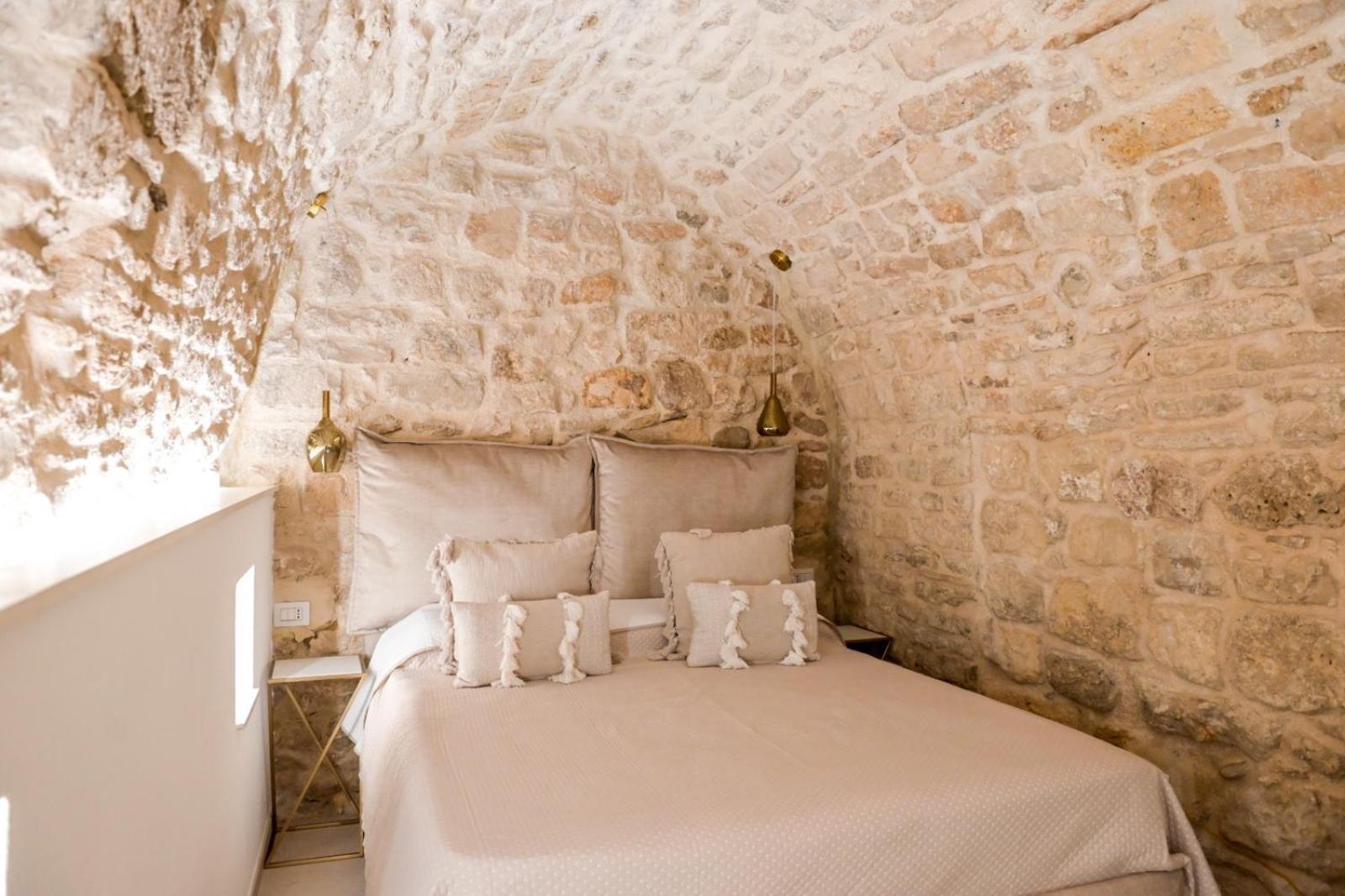 Fiscardi Room Бари Экстерьер фото